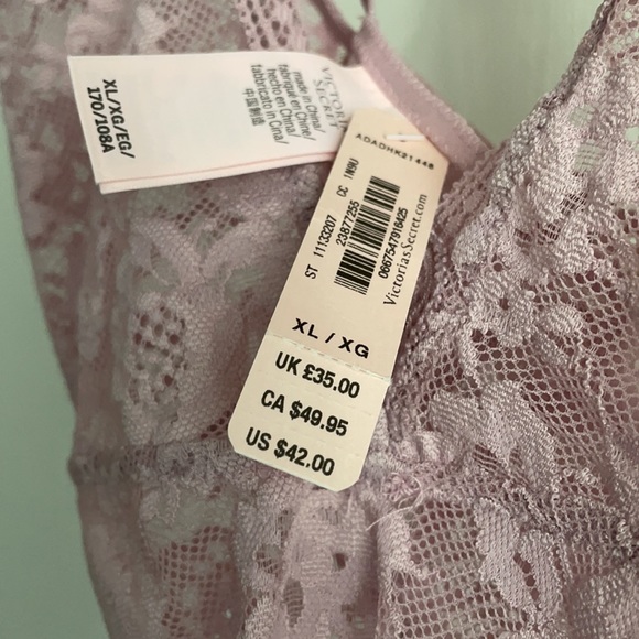 Lingerie - Picture 4 of 5